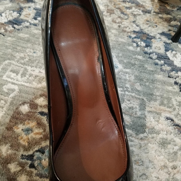 Cole Haan Black Patent Pump Heels - Picture 6 of 11